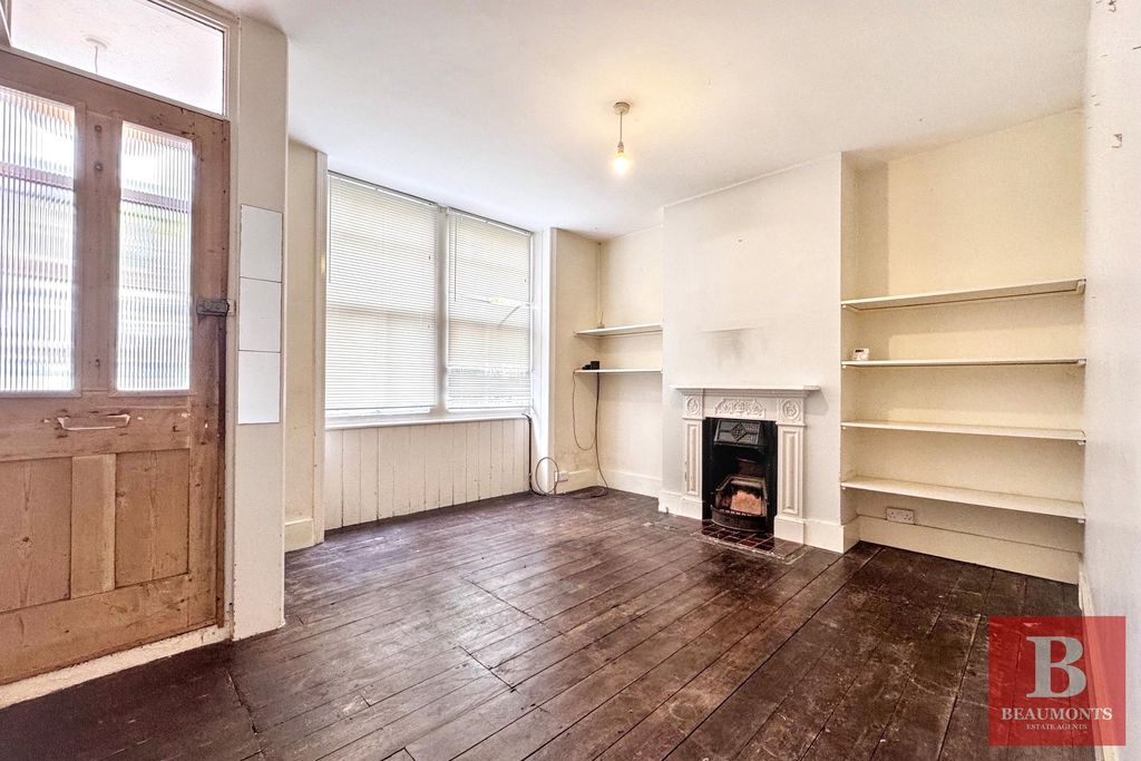 Sandgate Road